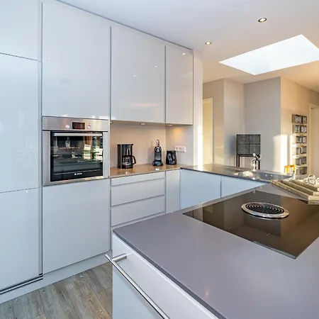 High End Penthouse Daire Westerland